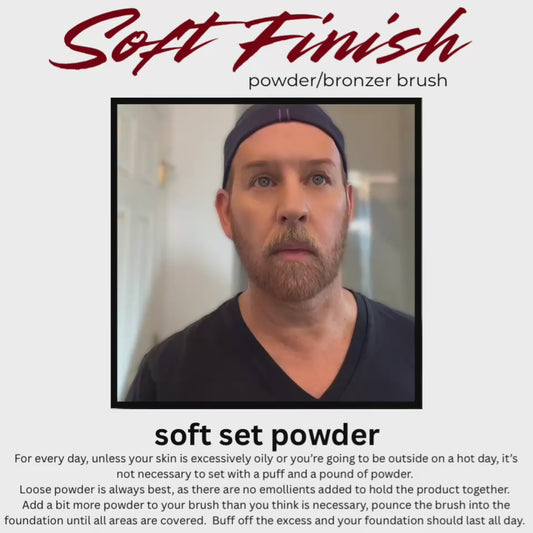 SOFT FINISH powder/bronzer brush