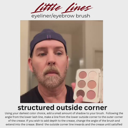 LITTLE LINES eyeliner/brow brush