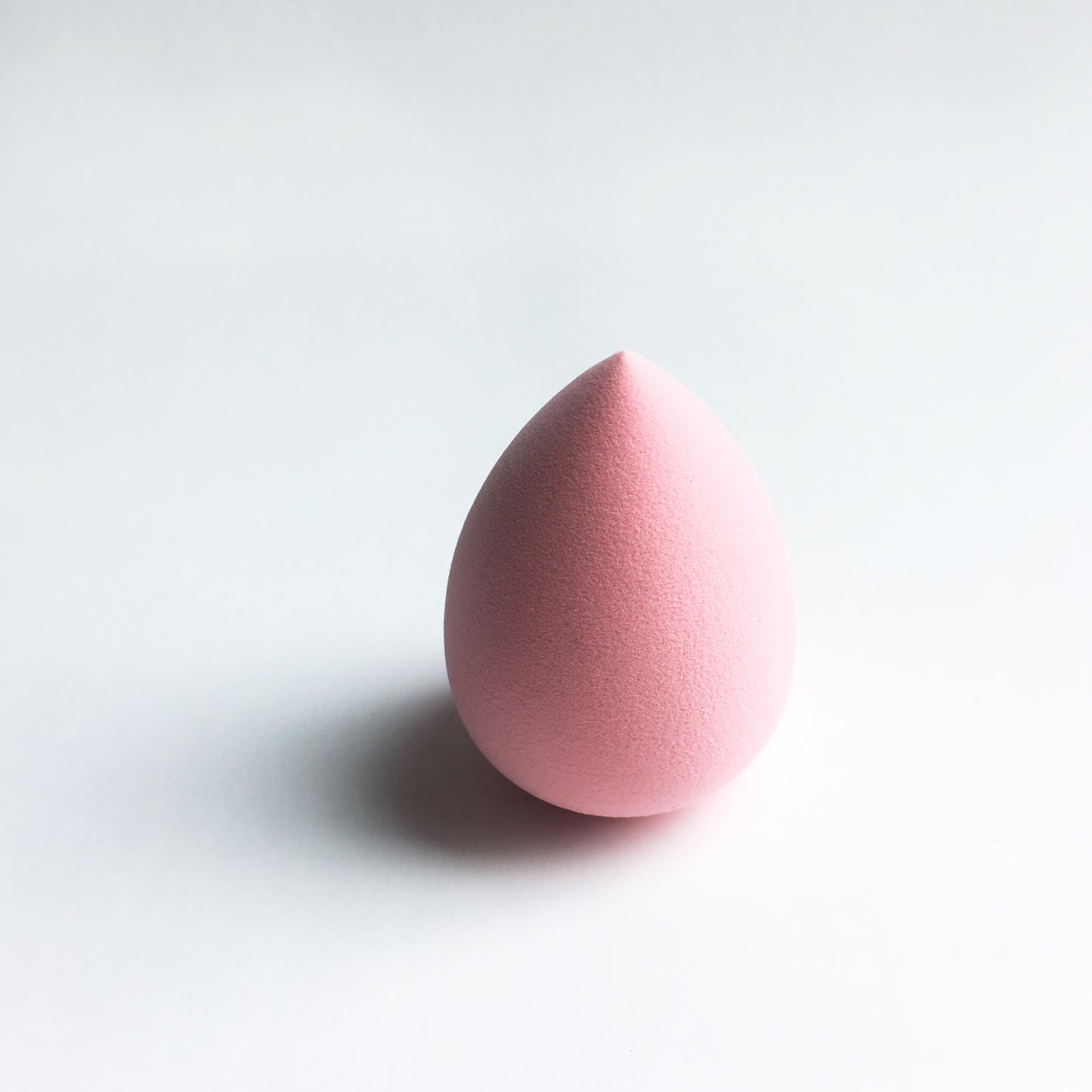 SURFACE PERFECT ultra-fine application sponge - M.E. cosmetics