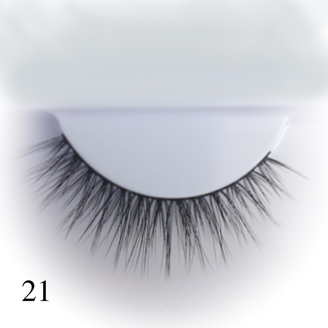 3D-21 SYNTHETIC SILK LASH STRIP - M.E. cosmetics
